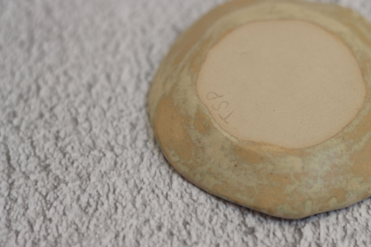 45. Small Round Dish Cream Spot