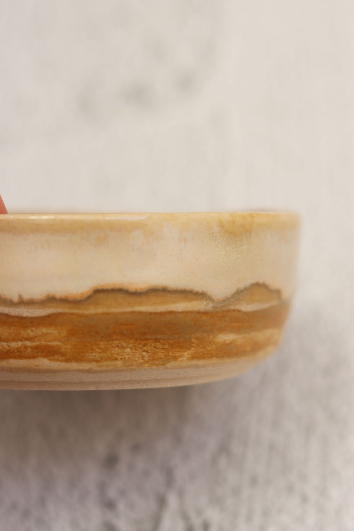 83. Large Dip Bowl Beige Sunset