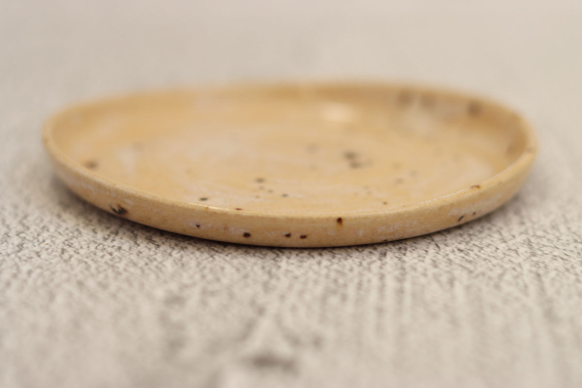 82. Small Plate Cream Spot