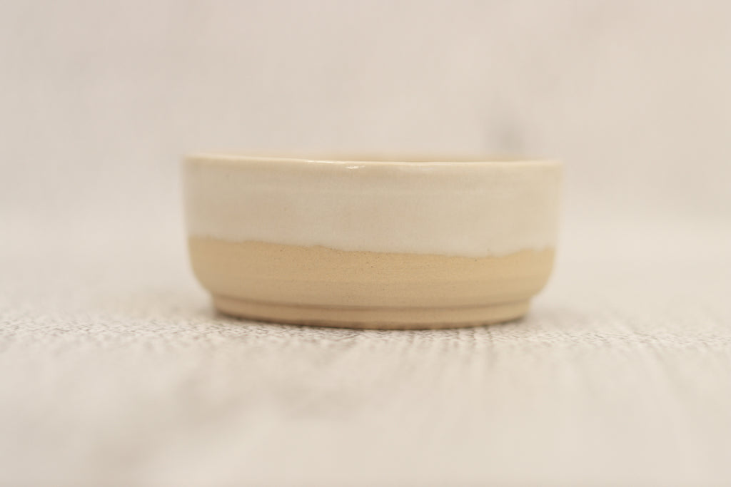 69. Gloss Bowl White