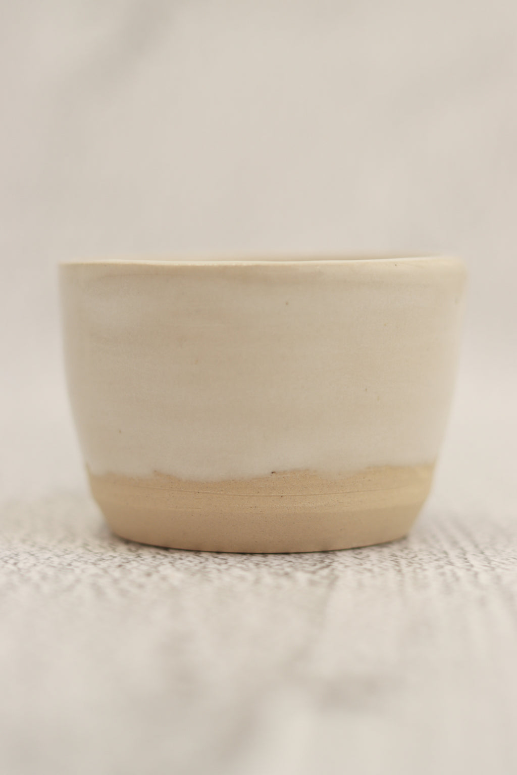 71. Gloss Bowl White