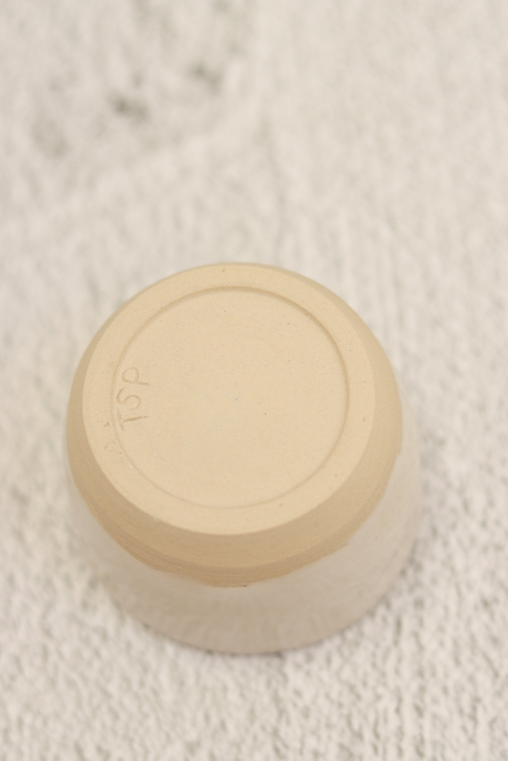 71. Gloss Bowl White