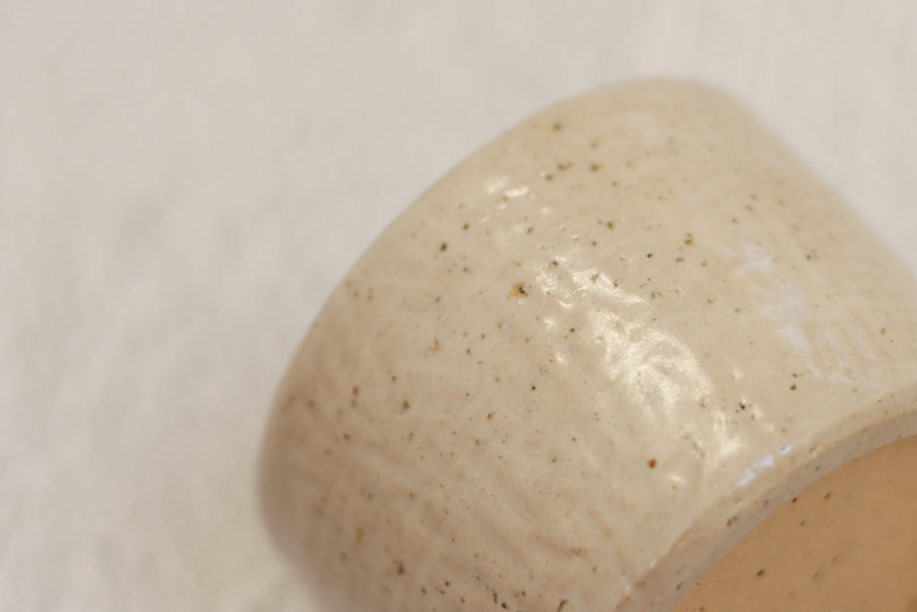72. Texture Bowl Crema