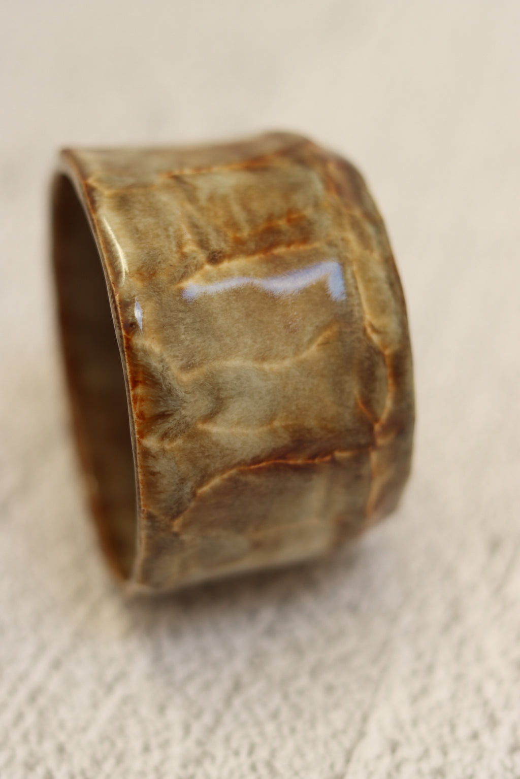 70. Rock Effect Bowl Forest