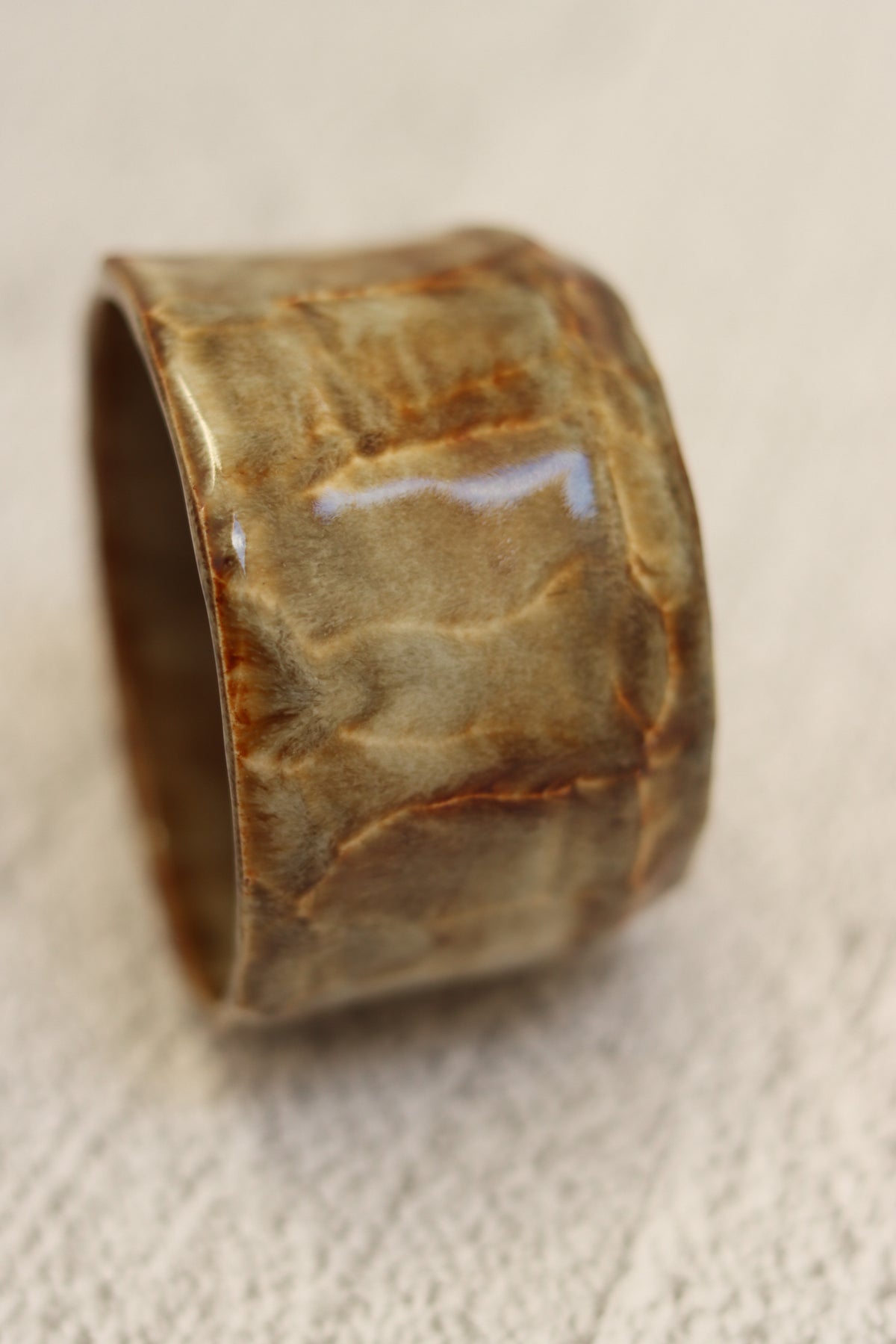 70. Rock Effect Bowl Forest