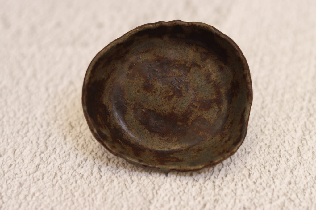 46. Small Dish Camo
