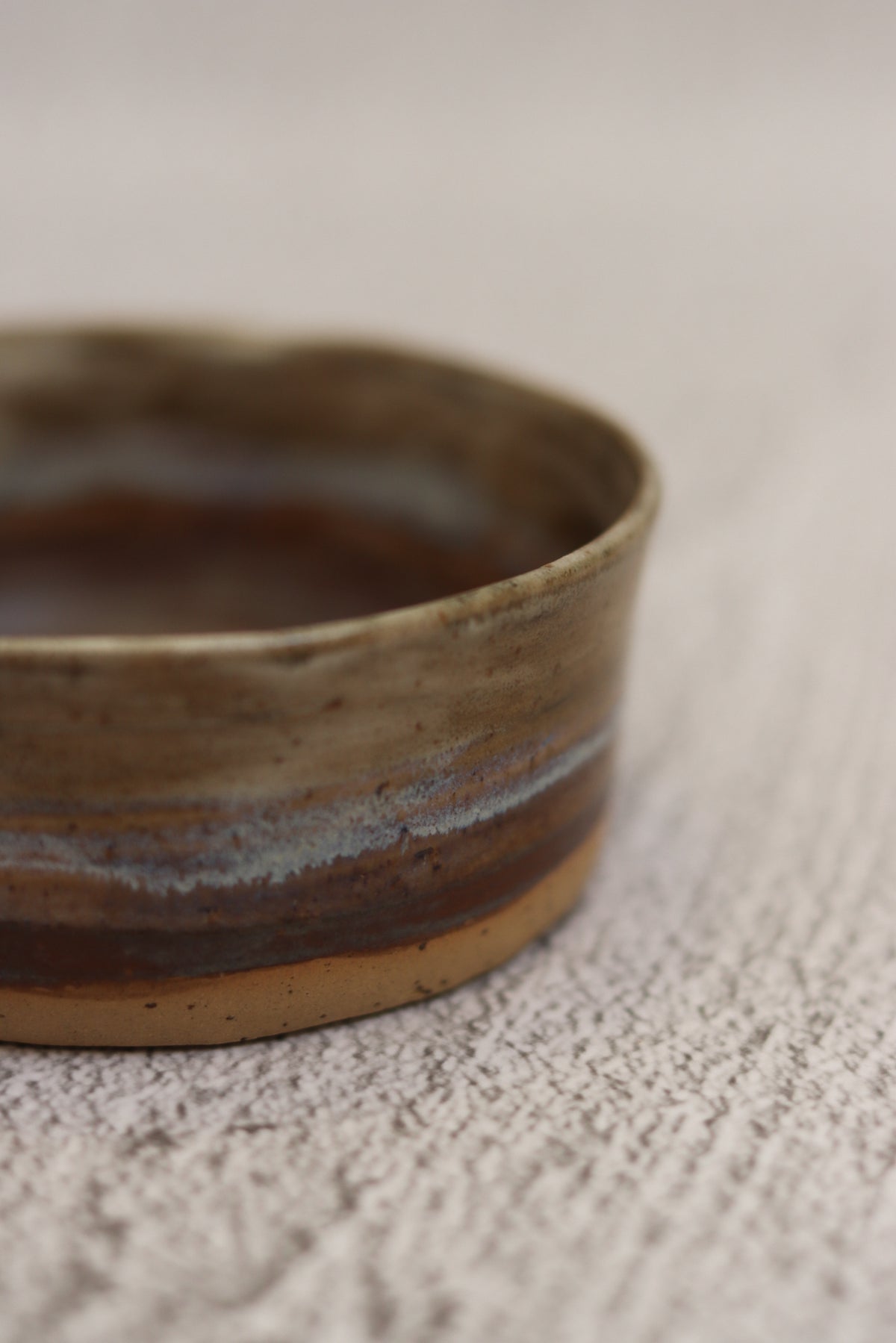 86. Medium Dip Bowl Browns