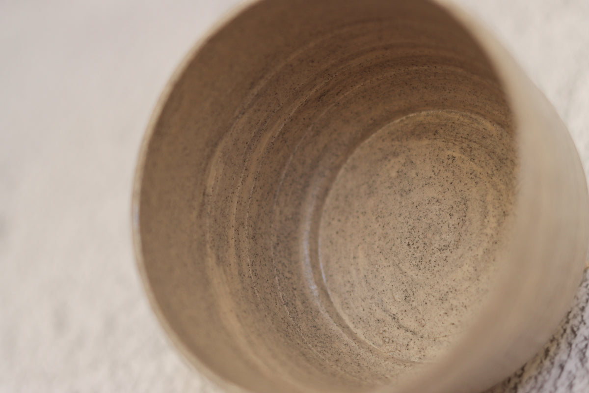 74. Bowl Marble Grey/White