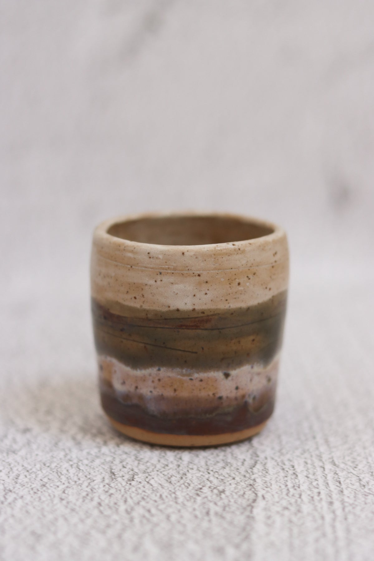 68. Medium Cup Stripe