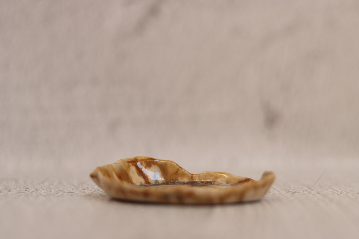 137. Small Organic Dish Drips