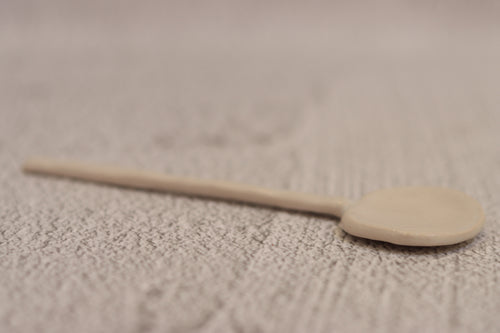 126. Long Spoon White