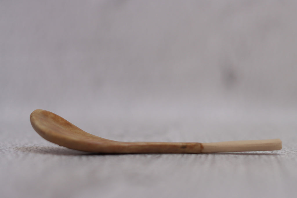 122. Offset Spoon Tan