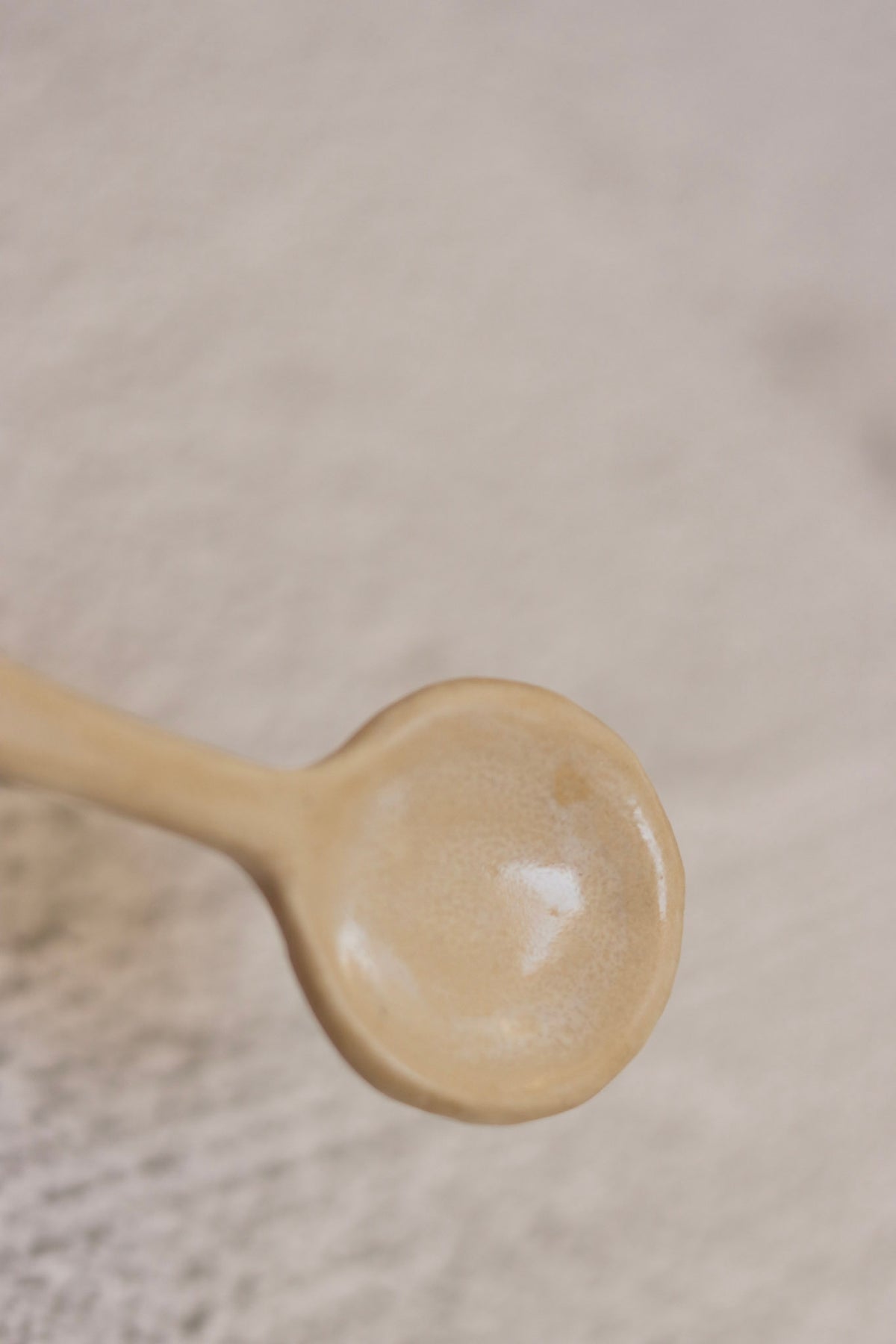 114. Cream Straight Spoon