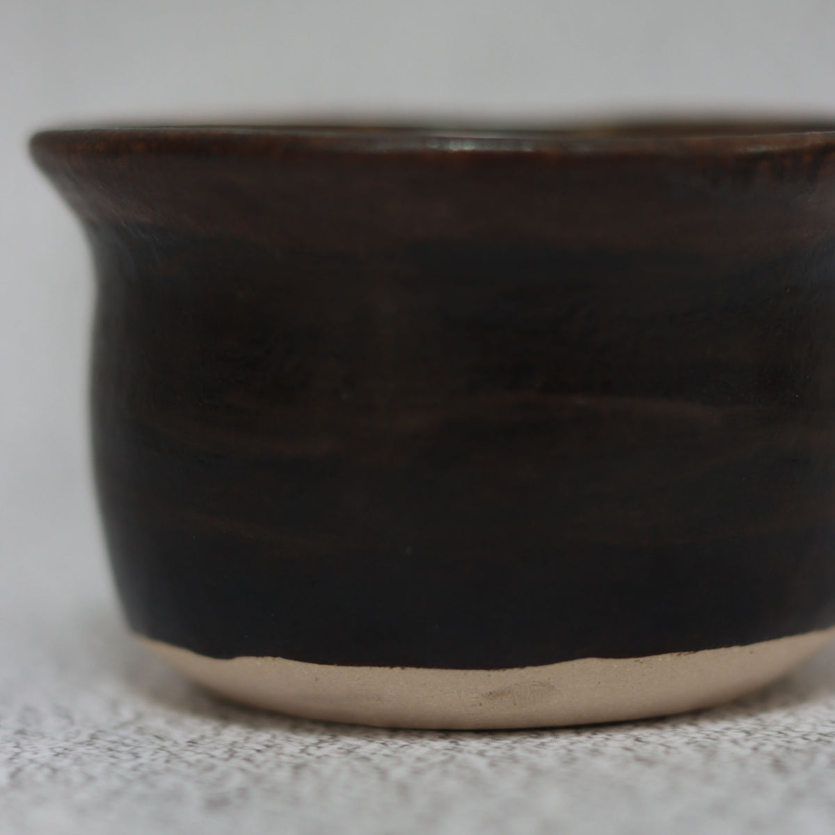 2. Deep Rim Bowl Chocolate