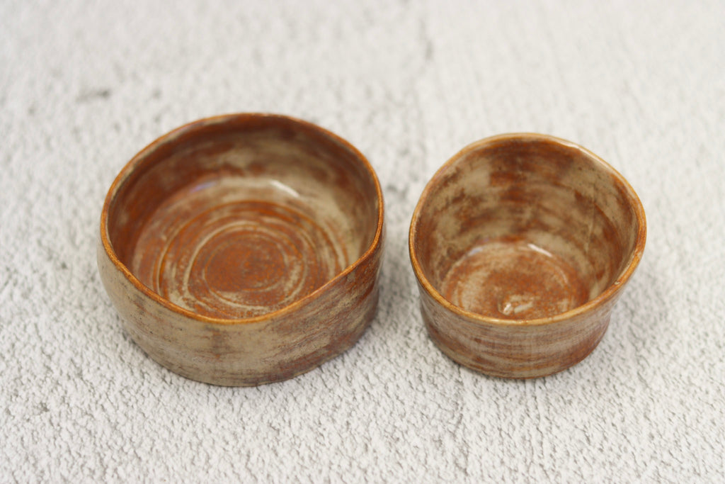 SECONDS. Set of 2 Bowls Brown