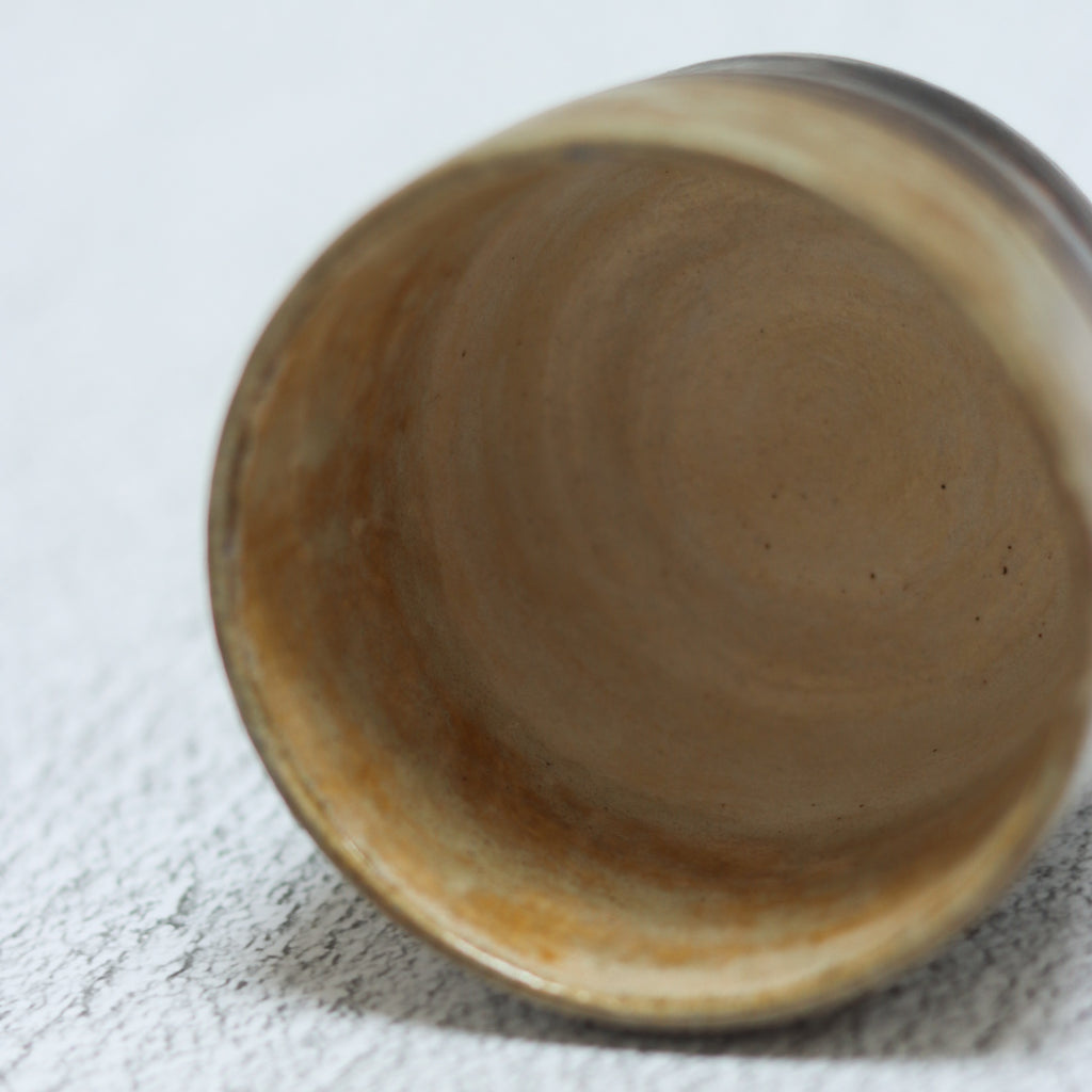 25. Round Bowl Two-tone