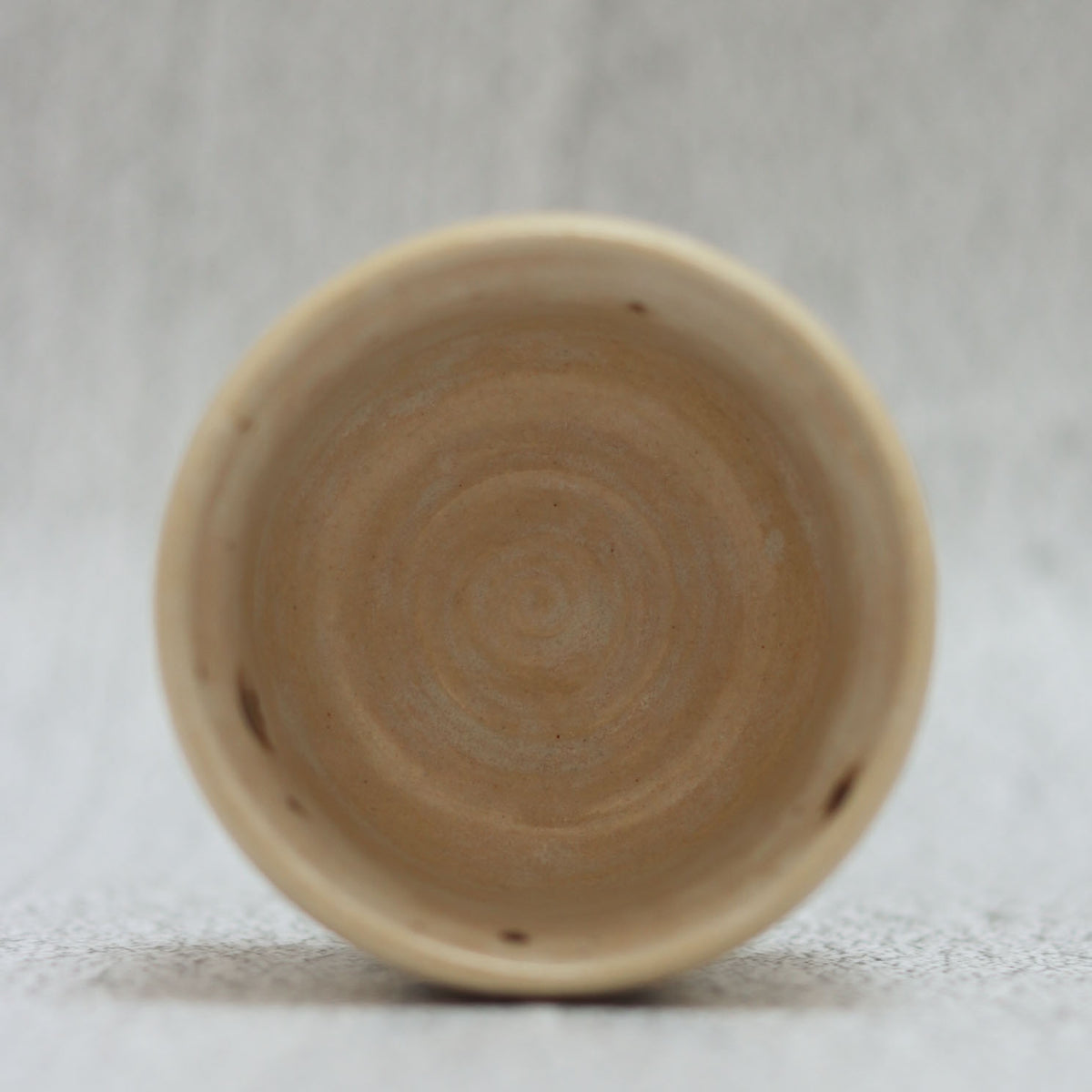 26. Ribbed Bowl Cream Spot