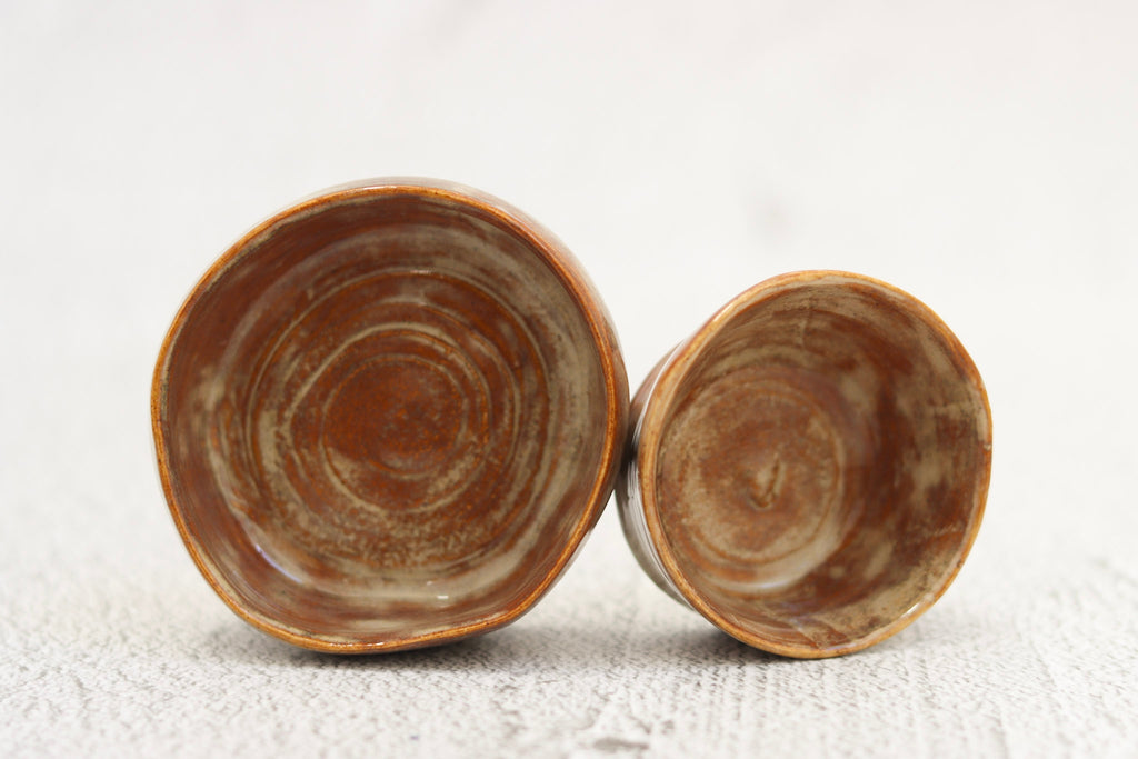 SECONDS. Set of 2 Bowls Brown