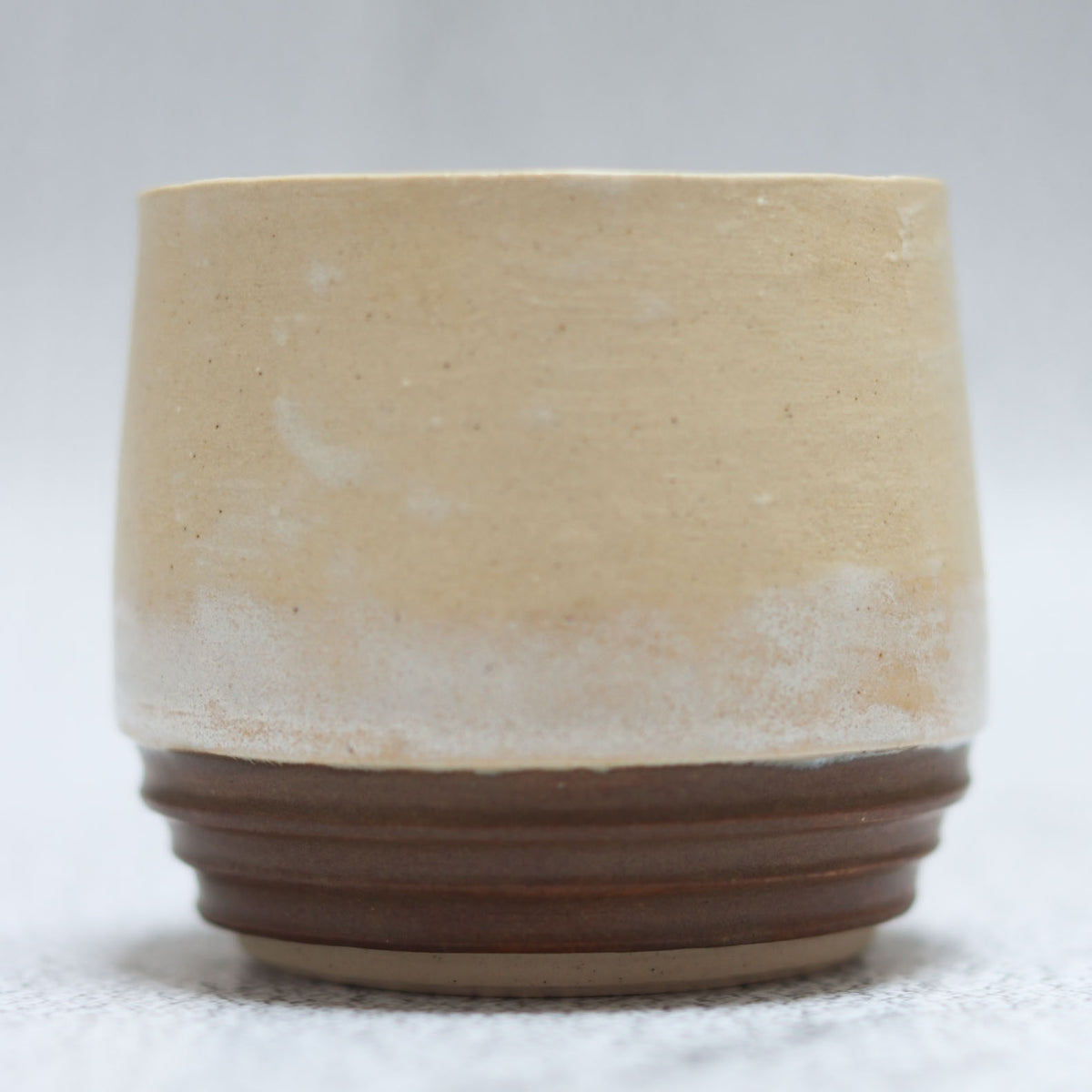 18. Rib Base Cup Two-tone