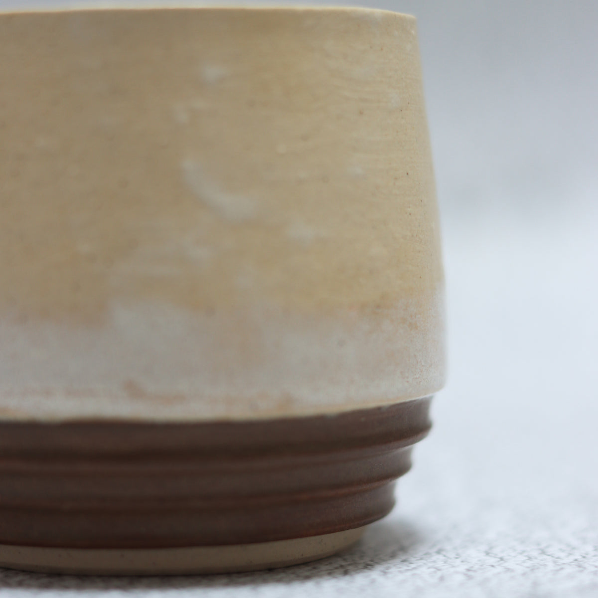 18. Rib Base Cup Two-tone