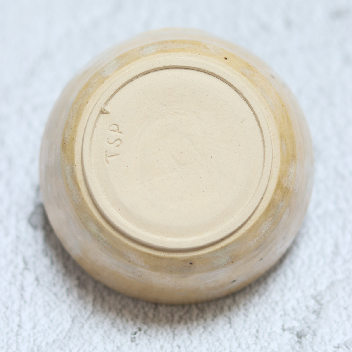 14. Large Dip Bowl Cream Spot