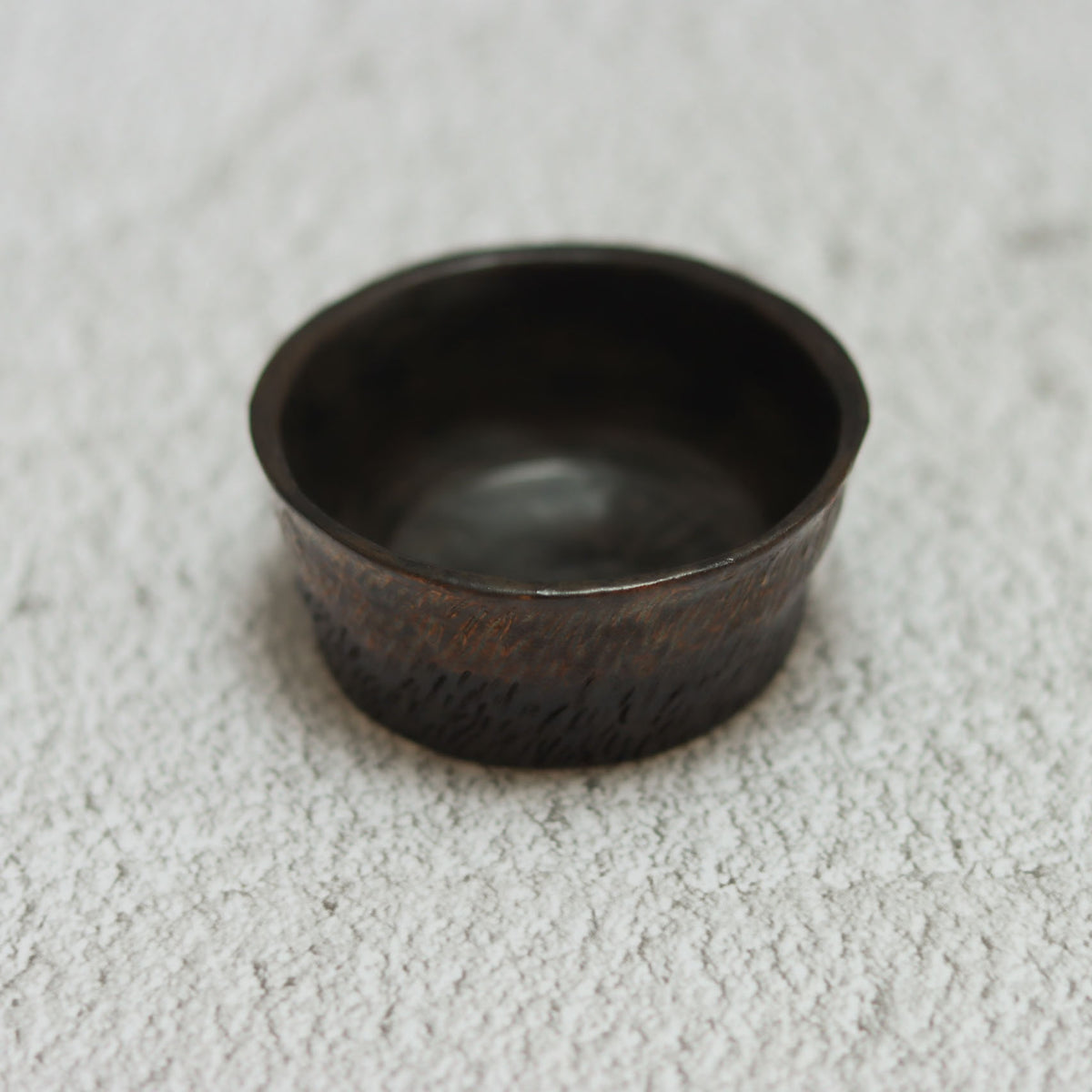 16. Trinket Dish Brown-black